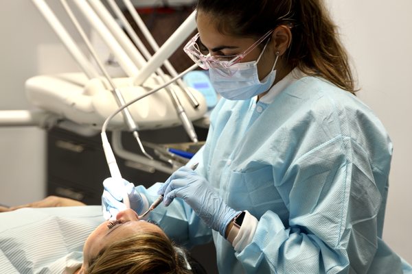 Access Dental - Clifton