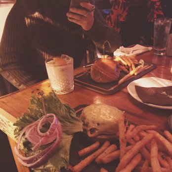 Barrel + Rye - Food - Cocktail Bars Near Me - Geneva, Illinois