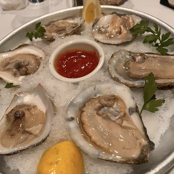 Palm Court - American Near Me - Arlington Heights, Illinois
