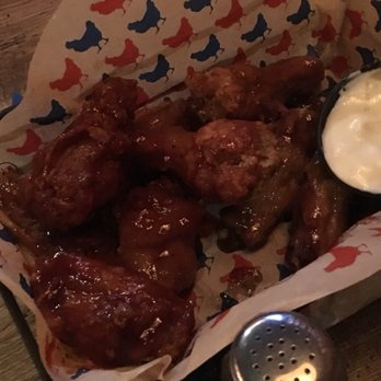 Kelsey's - Cold and tasteless, sub par compared to even wing stop wings. - American Near Me - Niagara Falls, Ontario Kelsey's - Cold and tasteless, sub par compared to even wing stop wings. - American Near Me - Niagara Falls, Ontario