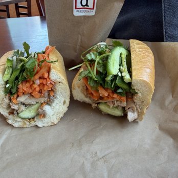DragonEats - Five spice chicken bahn mi - Vietnamese Near Me - San Francisco, California DragonEats - Five spice chicken bahn mi - Vietnamese Near Me - San Francisco, California
