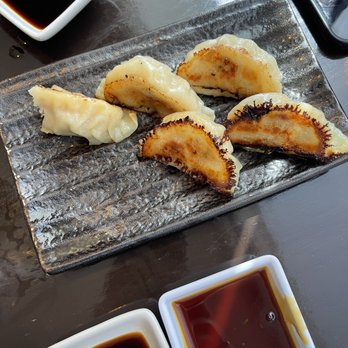 Restaurante Hanaichi - Pork Gyoza with Eel sauce - Japanese Near Me - Cancún, ROO Restaurante Hanaichi - Pork Gyoza with Eel sauce - Japanese Near Me - Cancún, ROO