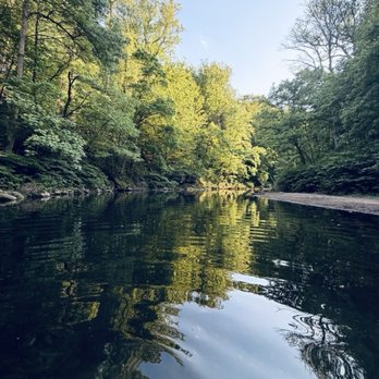 Wissahickon Park - The creek is beautiful but underneath, the rocks are trecherous - Parks Near Me - Philadelphia, Pennsylvania Wissahickon Park - The creek is beautiful but underneath, the rocks are trecherous - Parks Near Me - Philadelphia, Pennsylvania