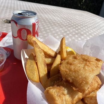 Barbara's Fishtrap - Fish & Chips - Seafood Near Me - Half Moon Bay, California