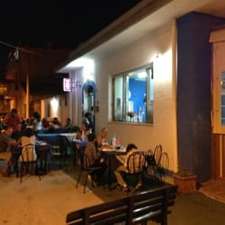 Pizzeria L'Ancora - Il vicoletto dove sono i tavoli all'aperto