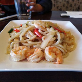 Hachi Sushi - Shrimp Yaki Udon - Japanese Near Me - Fort Lee, New Jersey