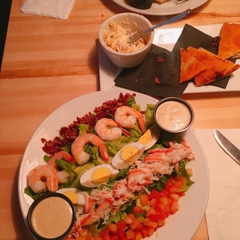Oceans & Ale - Seafood Near Me - Williamsburg, Virginia Oceans & Ale - Seafood Near Me - Williamsburg, Virginia
