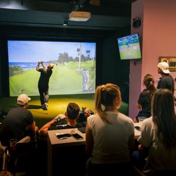 Five Iron Golf - Golf Near Me - New York, New York