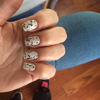 Queen Nails II - Nail Salons Near Me - Oakland, California