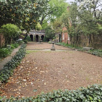 The Poe Museum - Courtyard - Museums Near Me - Richmond, Virginia The Poe Museum - Courtyard - Museums Near Me - Richmond, Virginia