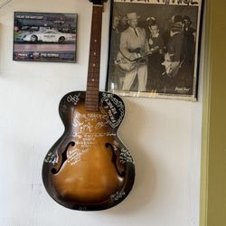Vinnie's Italian Beef and Gyros - Another great guitar