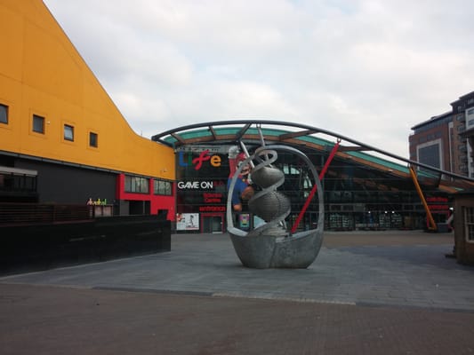 Life Science Centre by null