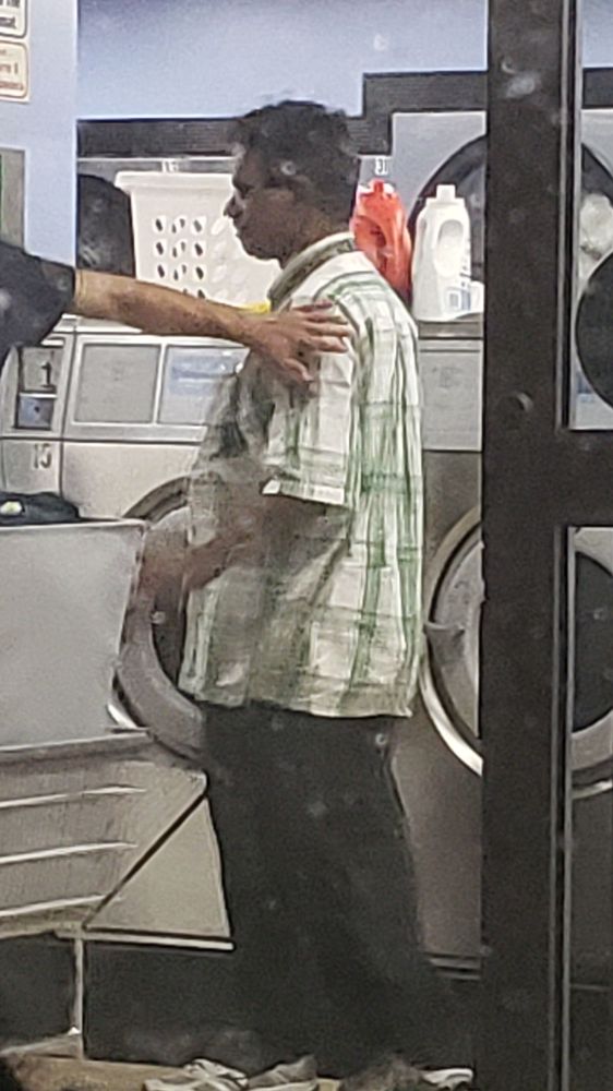 MO LAUNDROMAT Updated July 2024 5901 Eastern Ave, Hyattsville