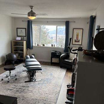 Back2Health Chiropractic - Chiropractors Near Me - Penticton, British Columbia Back2Health Chiropractic - Chiropractors Near Me - Penticton, British Columbia