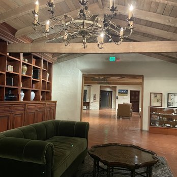 The Fox Den Bar - Restaurant lobby - Bars Near Me - Borrego Springs, California The Fox Den Bar - Restaurant lobby - Bars Near Me - Borrego Springs, California