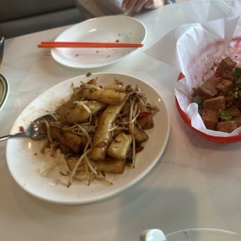 Hong Kong Cafe - Rice Rice Sheet Roll with XO Sauce / XO 醬煎腸粉 - Hong Kong Style Cafe Near Me - Dublin, California Hong Kong Cafe - Rice Rice Sheet Roll with XO Sauce / XO 醬煎腸粉 - Hong Kong Style Cafe Near Me - Dublin, California