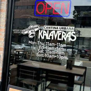 Kalaveras - Cocktail Bars Near Me - Redondo Beach, California