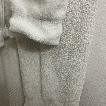Nevada City Inn - Closeup of stained towels - Hotels Near Me - Nevada City, California