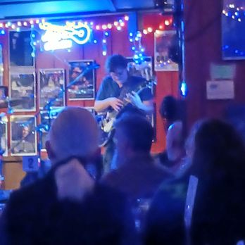 Fanatics Pub  - Guitarist from The Howard Levy 4. - American Near Me - Lima, New York