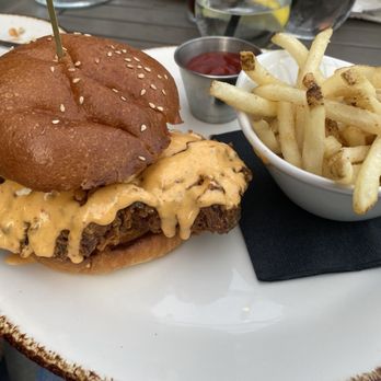 The Social Bar & Lounge - Southern Fried Chicken sandwich - Lounges Near Me - Pickering, Ontario