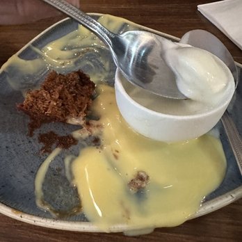 The Crown Liquor Saloon - Sticky toffee pudding - Pubs Near Me - Belfast, BFS