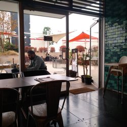 Leaf Cafe & Co