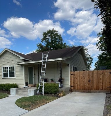 Valued Renovations Logo