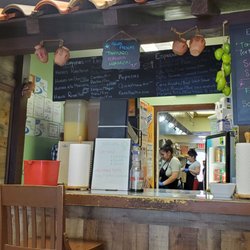 Rincon Latino - Restaurant counter and menu