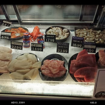 Maritime Market - Plenty of options at the seafood counter.  They also will special order items not on stock. - Grocery Near Me - Bald Head Island, North Carolina
