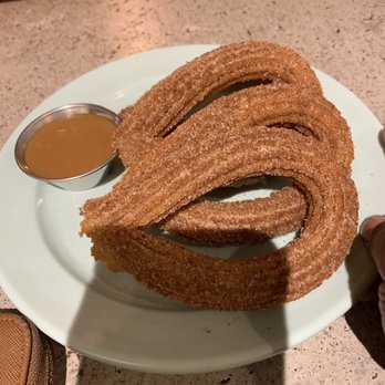 El 4to Anhelo - Look at the cinnamon and sugar on those churros - Desserts Near Me - Tijuana, BCN El 4to Anhelo - Look at the cinnamon and sugar on those churros - Desserts Near Me - Tijuana, BCN
