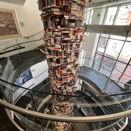 Tower of Abraham Lincoln books going down the staircase Tower of Abraham Lincoln books going down the staircase