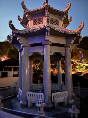 Kek Lok Si Temple by null