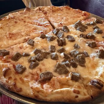 Mama Louise - Pizza - Half Cheese, Half Meatball - Italian Near Me - Centennial, Colorado