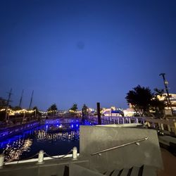 Spruce Street Harbor Park