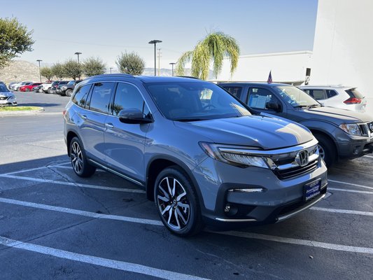 Diamond Valley Honda by null