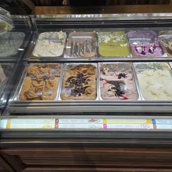 Amorino Gelato - Gelato Near Me - Schaumburg, Illinois Amorino Gelato - Gelato Near Me - Schaumburg, Illinois