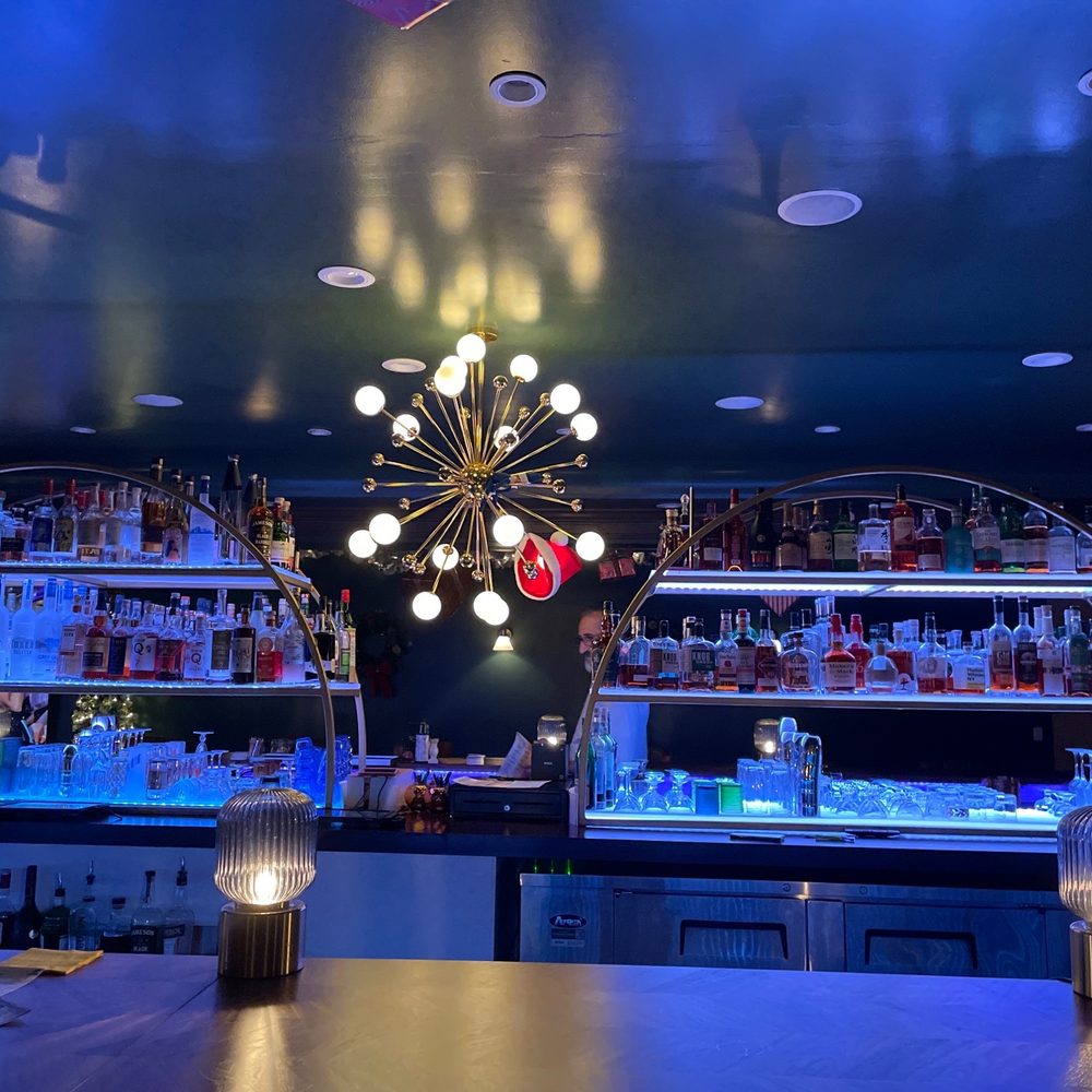 Middle 8 - Cocktail Bars Near Me - Pleasanton, California Middle 8 - Cocktail Bars Near Me - Pleasanton, California
