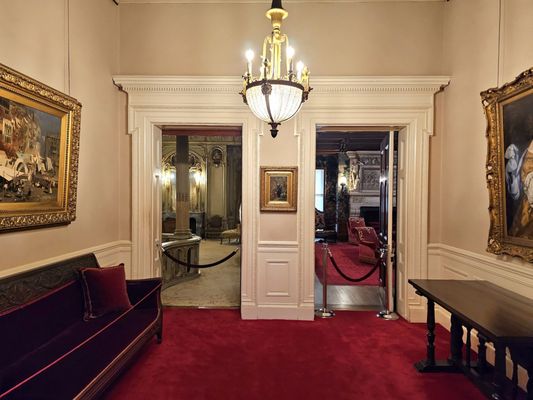 Vanderbilt Mansion National Historic Site by null