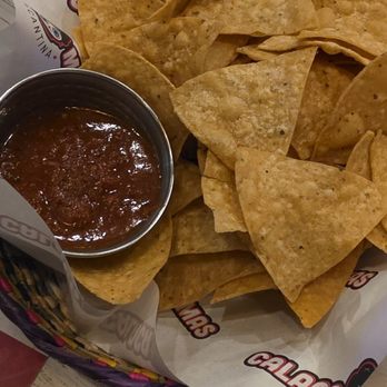 Calaca Mamas Cantina - Chips and salsa, thanks apololinar! Great service! - Mexican Near Me - Anaheim, California