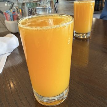 Rize Carmel - Fresh squeezed orange juice! - Breakfast & Brunch Near Me - Carmel, Indiana