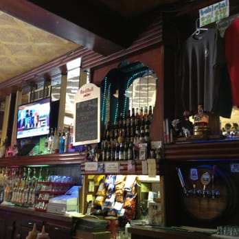 The Plaza Tavern & Grill - Pubs Near Me - Madison, Wisconsin The Plaza Tavern & Grill - Pubs Near Me - Madison, Wisconsin