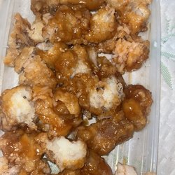 Dragon Cuisine - 79. Sesame Chicken