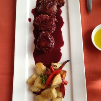 Poesia - Pork medallions with roasted potatoes - Italian Near Me - San Francisco, California Poesia - Pork medallions with roasted potatoes - Italian Near Me - San Francisco, California