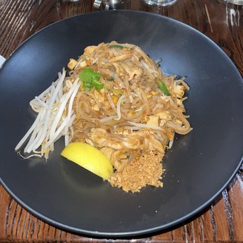 Naa Mo Thai Restaurant - Pad Thai ok/good - Thai Near Me - Monroe Township, New Jersey Naa Mo Thai Restaurant - Pad Thai ok/good - Thai Near Me - Monroe Township, New Jersey