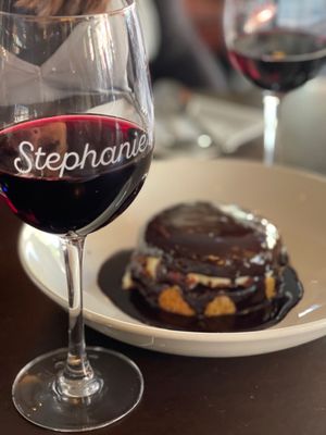 Stephanie's On Newbury by null
