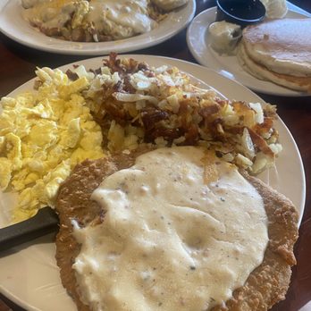 GoodFella's Cafe - Country fried steak - Breakfast & Brunch Near Me - Corona, California GoodFella's Cafe - Country fried steak - Breakfast & Brunch Near Me - Corona, California