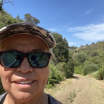 Arroyo Pescadero Park - Arroyo Pescadero Trail - Hiking Near Me - Whittier, California