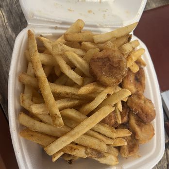 Meet Tea - combo French Fries and Fried Squid Balls - Bubble Tea Near Me - Temple City, California Meet Tea - combo French Fries and Fried Squid Balls - Bubble Tea Near Me - Temple City, California