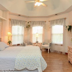 Blue Jay Manor