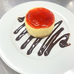 Rae's Bar and Grill
